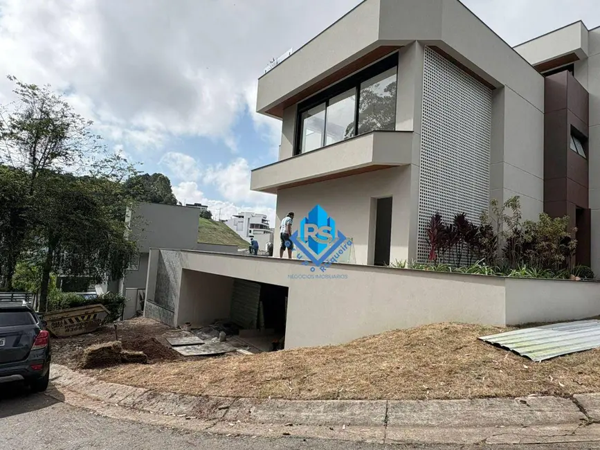 Foto 2 de Sobrado com 6 quartos à venda, 650m2 em Parque Terra Nova II, Sao Bernardo Do Campo - SP