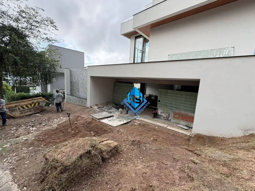 Foto 3 de Sobrado com 6 quartos à venda, 650m2 em Parque Terra Nova II, Sao Bernardo Do Campo - SP