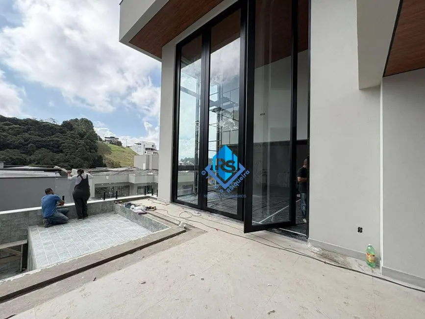 Foto 8 de Sobrado com 6 quartos à venda, 650m2 em Parque Terra Nova II, Sao Bernardo Do Campo - SP