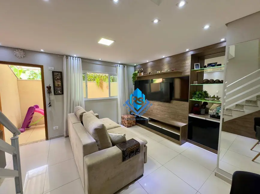 Foto 1 de Sobrado com 3 quartos à venda, 140m2 em Vila Curuçá, Santo Andre - SP