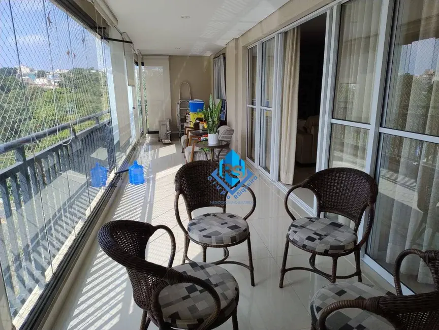 Apartamento com 4 quartos à venda, 172m2 em Jardim São Caetano, Sao Caetano Do Sul - SP - imagem 3 Foto 3 de Apartamento com 4 quartos à venda, 172m2 em Jardim São Caetano, Sao Caetano Do Sul - SP