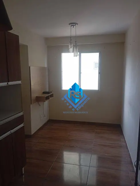 Foto 5 de Apartamento com 2 quartos para alugar, 42m2 em Vila Valparaíso, Santo Andre - SP