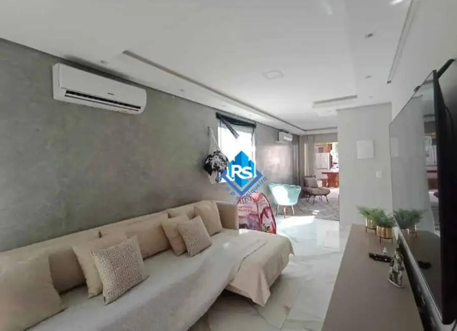 Foto 2 de Sobrado com 3 quartos à venda, 250m2 em Santo Antônio, Teresina - PI