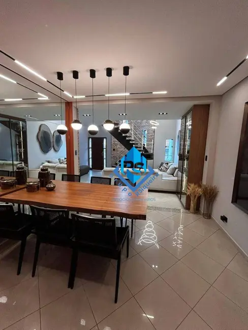 Foto 9 de Sobrado com 3 quartos à venda, 264m2 em Jordanópolis, Sao Bernardo Do Campo - SP