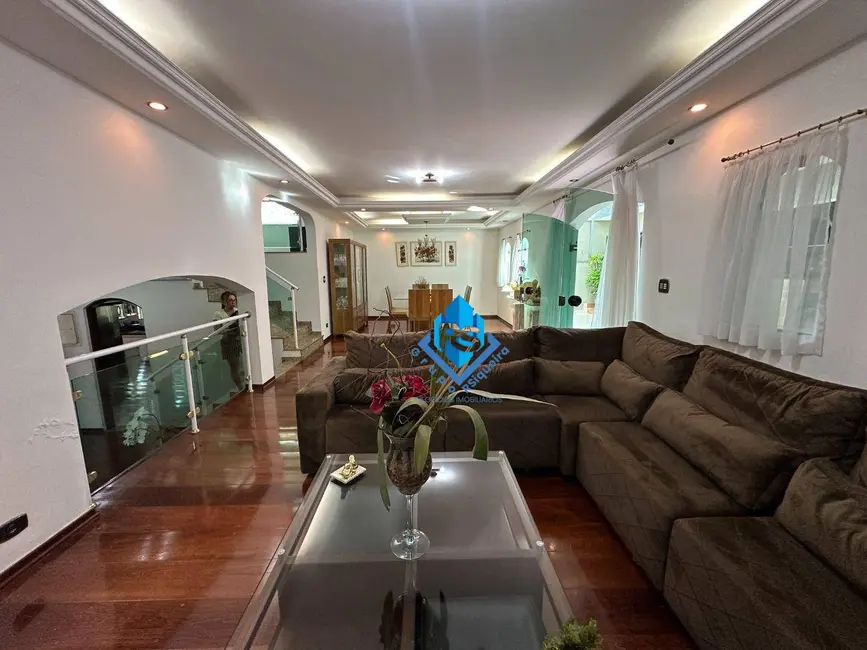 Foto 7 de Sobrado com 3 quartos à venda, 300m2 em Parque dos Pássaros, Sao Bernardo Do Campo - SP