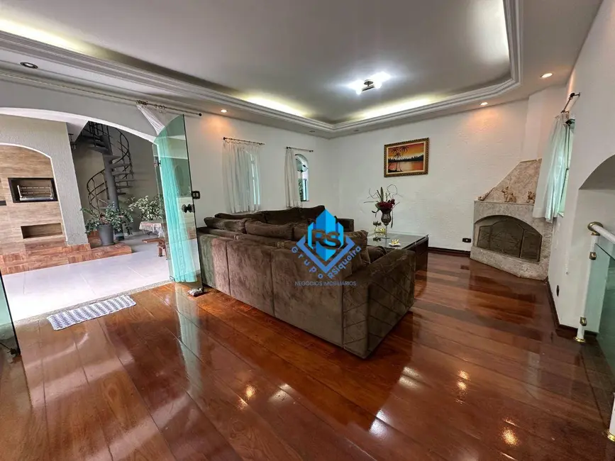 Foto 5 de Sobrado com 3 quartos à venda, 300m2 em Parque dos Pássaros, Sao Bernardo Do Campo - SP