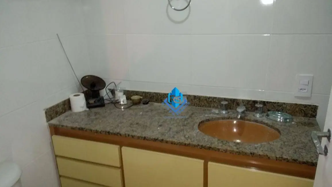 Foto 9 de Apartamento com 3 quartos à venda, 95m2 em Guaruja - SP
