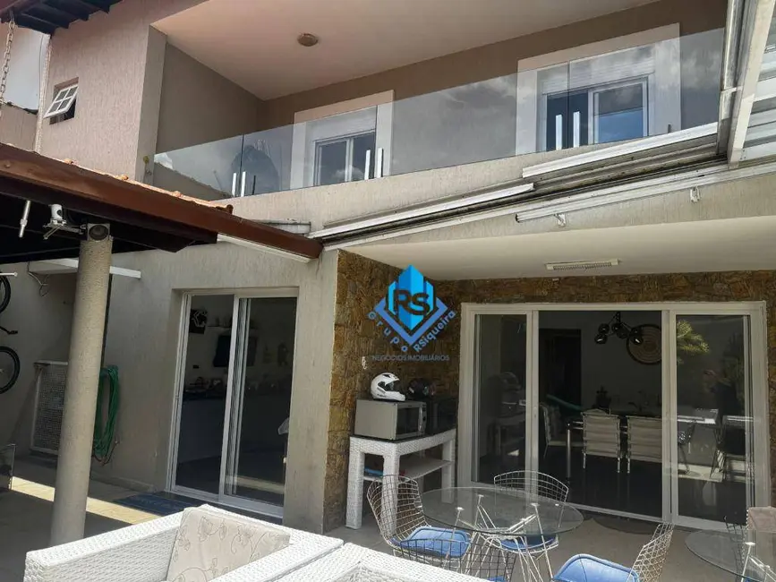 Foto 8 de Sobrado com 4 quartos à venda, 300m2 em Parque dos Pássaros, Sao Bernardo Do Campo - SP