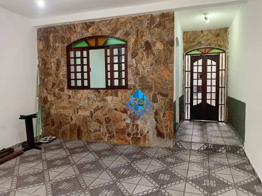 Foto 1 de Sobrado com 4 quartos à venda, 125m2 em Piraporinha, Diadema - SP