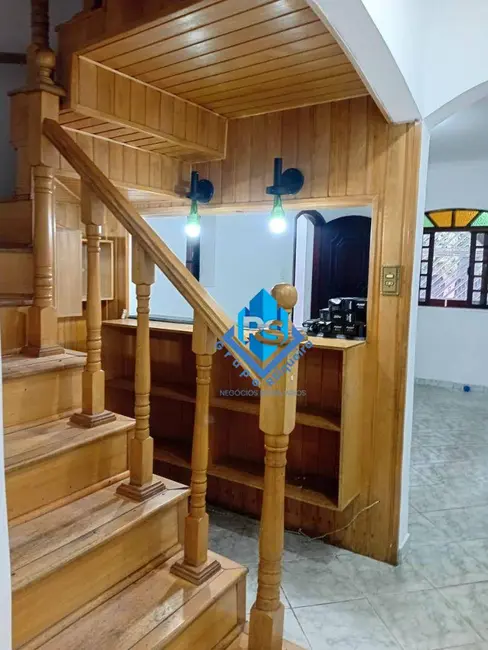 Foto 7 de Sobrado com 4 quartos à venda, 125m2 em Piraporinha, Diadema - SP