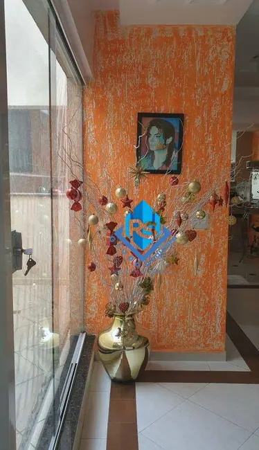 Foto 9 de Sobrado com 3 quartos à venda, 218m2 em Jardim das Maravilhas, Santo Andre - SP