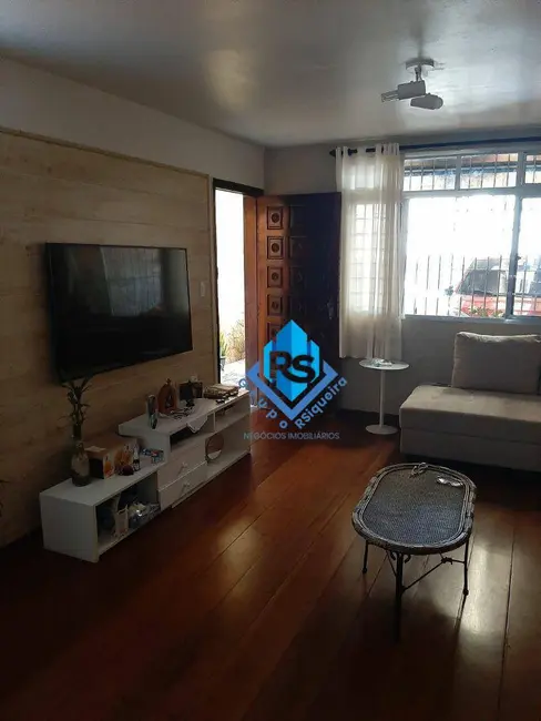 Sobrado com 3 quartos à venda, 186m2 em Sao Bernardo Do Campo - SP - imagem 1 Foto 1 de Sobrado com 3 quartos à venda, 186m2 em Sao Bernardo Do Campo - SP