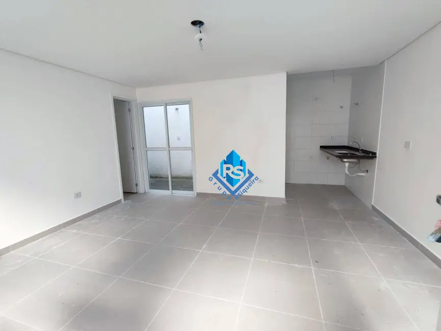 Sobrado com 2 quartos à venda, 60m2 em Centro, Diadema - SP - imagem 3 Foto 3 de Sobrado com 2 quartos à venda, 60m2 em Centro, Diadema - SP