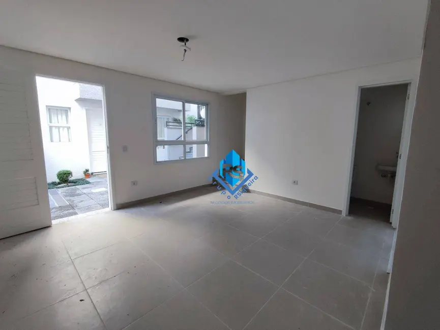 Sobrado com 2 quartos à venda, 60m2 em Centro, Diadema - SP - imagem 6 Foto 6 de Sobrado com 2 quartos à venda, 60m2 em Centro, Diadema - SP