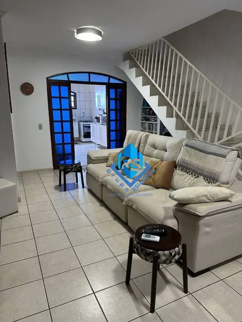 Foto 1 de Sobrado com 3 quartos à venda, 125m2 em Sao Bernardo Do Campo - SP