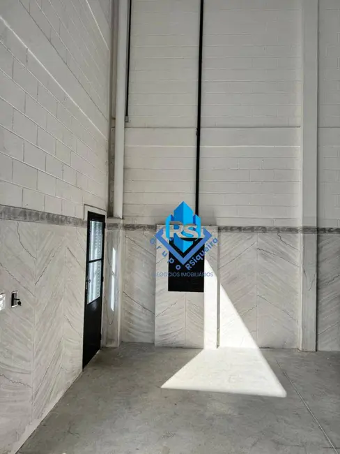 Armazém / Galpão para alugar, 400m2 em Vila Nogueira, Diadema - SP - imagem 9 Foto 9 de Armazém / Galpão para alugar, 400m2 em Vila Nogueira, Diadema - SP