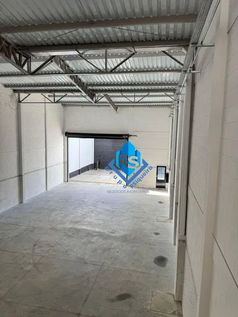 Armazém / Galpão para alugar, 400m2 em Vila Nogueira, Diadema - SP - imagem 4 Foto 4 de Armazém / Galpão para alugar, 400m2 em Vila Nogueira, Diadema - SP