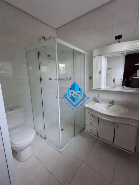 Sobrado com 3 quartos à venda, 414m2 em Sao Bernardo Do Campo - SP - imagem 6 Foto 6 de Sobrado com 3 quartos à venda, 414m2 em Sao Bernardo Do Campo - SP