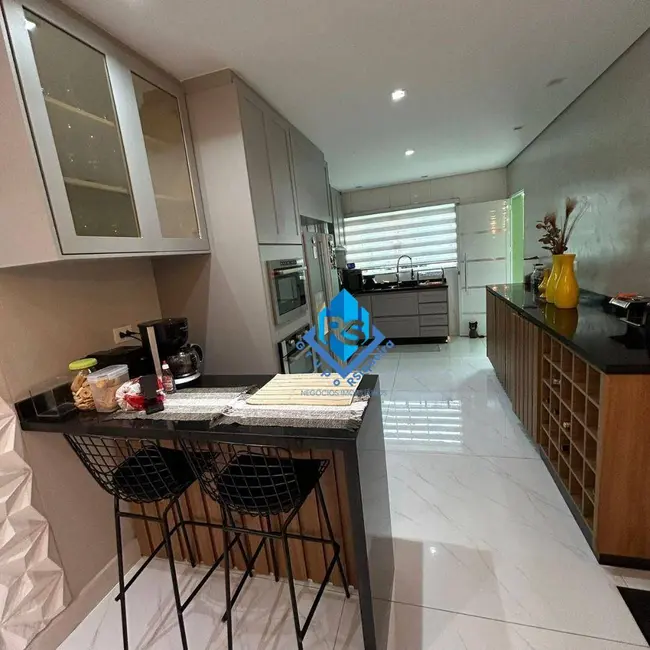 Foto 5 de Sobrado com 3 quartos à venda, 200m2 em Paraíso, Santo Andre - SP