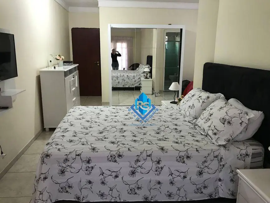 Foto 9 de Sobrado com 3 quartos à venda, 280m2 em Santa Maria, Santo Andre - SP