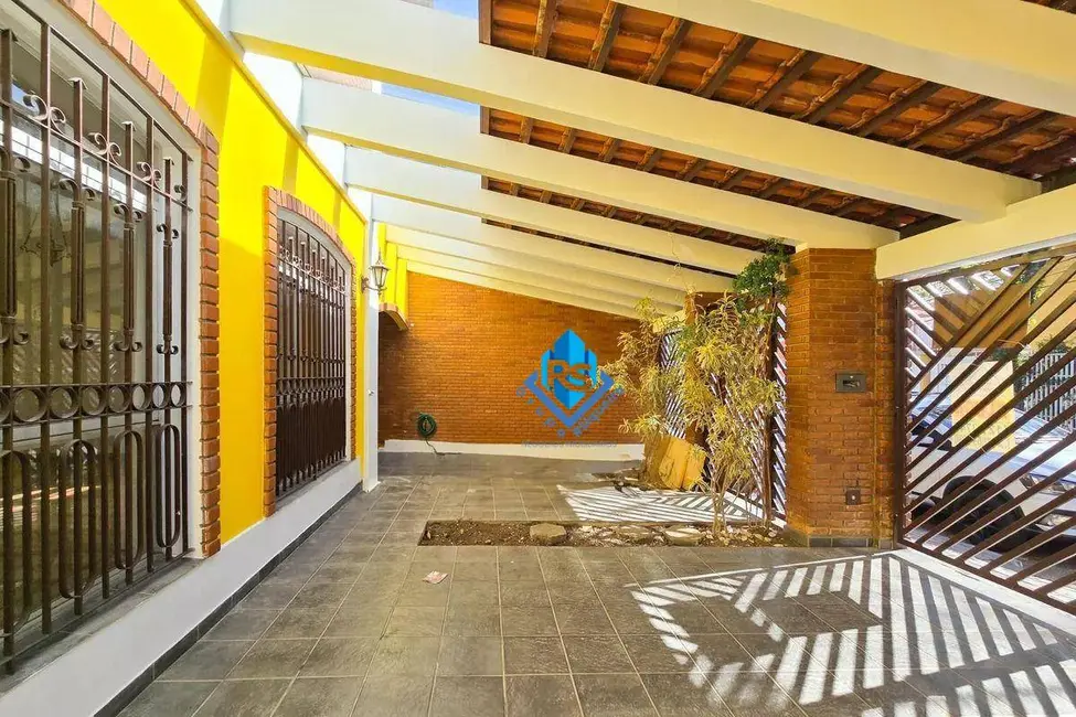 Foto 1 de Sobrado com 3 quartos à venda e para alugar, 251m2 em Sao Bernardo Do Campo - SP