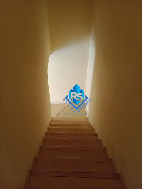 Sobrado com 3 quartos à venda, 111m2 em Sao Bernardo Do Campo - SP - imagem 9 Foto 9 de Sobrado com 3 quartos à venda, 111m2 em Sao Bernardo Do Campo - SP