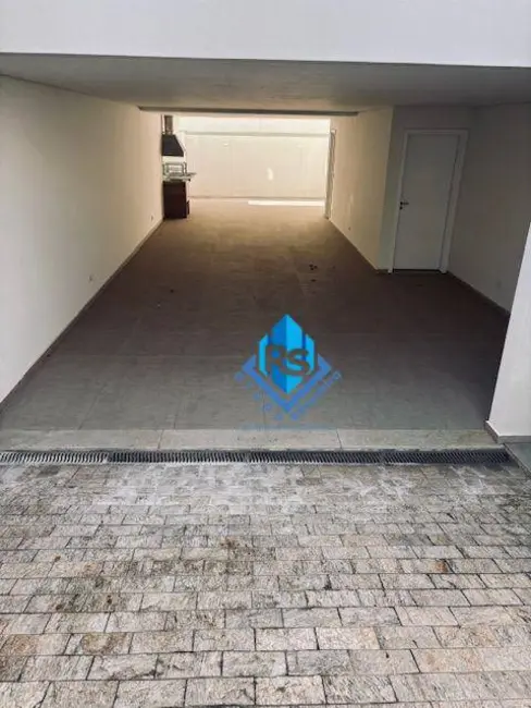 Sobrado com 3 quartos à venda, 125m2 em Nova Petrópolis, Sao Bernardo Do Campo - SP - imagem 2 Foto 2 de Sobrado com 3 quartos à venda, 125m2 em Nova Petrópolis, Sao Bernardo Do Campo - SP