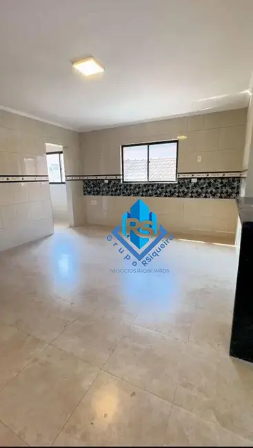 Foto 3 de Sobrado com 6 quartos à venda, 152m2 em Marapé, Santos - SP