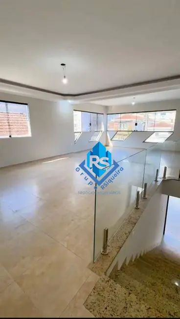 Foto 4 de Sobrado com 6 quartos à venda, 152m2 em Marapé, Santos - SP