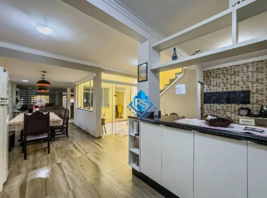 Casa com 3 quartos à venda, 230m2 em Sao Bernardo Do Campo - SP - imagem 8 Foto 8 de Casa com 3 quartos à venda, 230m2 em Sao Bernardo Do Campo - SP