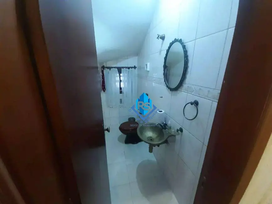 Foto 5 de Sobrado com 4 quartos à venda, 260m2 em Santa Terezinha, Sao Bernardo Do Campo - SP