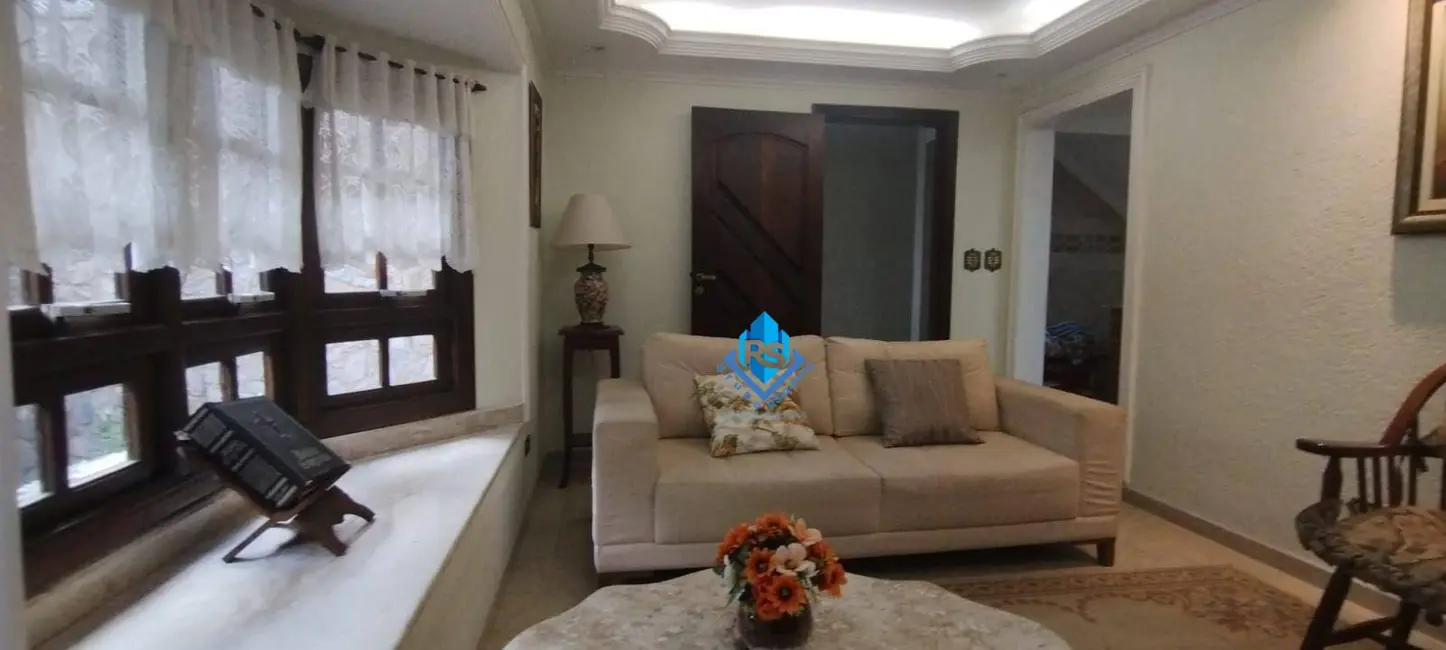 Sobrado com 2 quartos à venda, 143m2 em Sao Bernardo Do Campo - SP - imagem 4 Foto 4 de Sobrado com 2 quartos à venda, 143m2 em Sao Bernardo Do Campo - SP