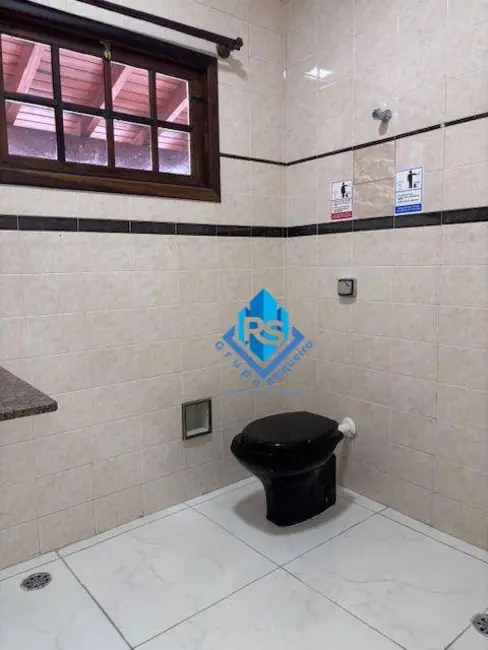 Casa com 2 quartos à venda, 207m2 em Sao Bernardo Do Campo - SP - imagem 9 Foto 9 de Casa com 2 quartos à venda, 207m2 em Sao Bernardo Do Campo - SP