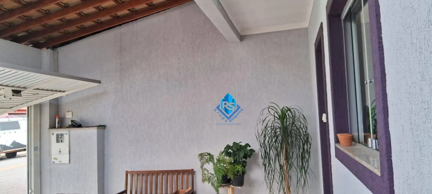 Foto 2 de Sobrado com 2 quartos à venda e para alugar, 76m2 em Jardim Santo Antônio, Santo Andre - SP