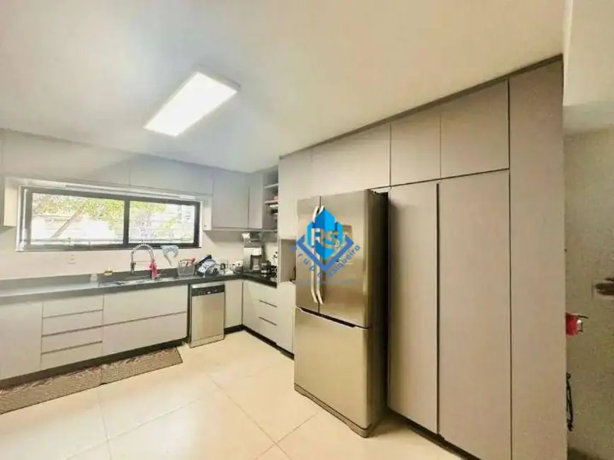 Sobrado com 5 quartos à venda e para alugar, 220m2 em Vila da Saúde, São Paulo - SP - imagem 4 Foto 4 de Sobrado com 5 quartos à venda e para alugar, 220m2 em Vila da Saúde, São Paulo - SP