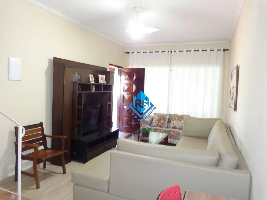 Sobrado com 4 quartos à venda, 190m2 em Sao Bernardo Do Campo - SP - imagem 3 Foto 3 de Sobrado com 4 quartos à venda, 190m2 em Sao Bernardo Do Campo - SP