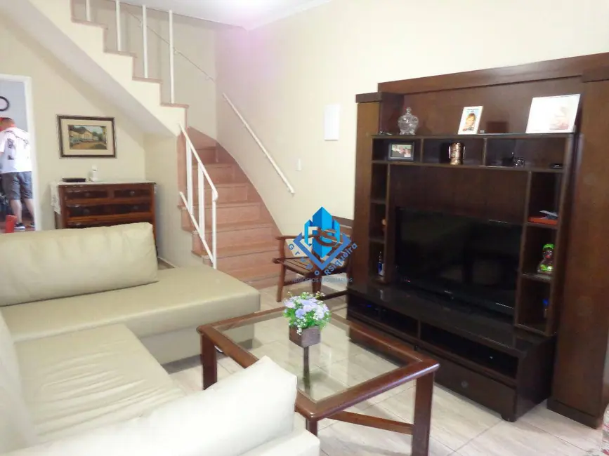 Sobrado com 4 quartos à venda, 190m2 em Sao Bernardo Do Campo - SP - imagem 2 Foto 2 de Sobrado com 4 quartos à venda, 190m2 em Sao Bernardo Do Campo - SP