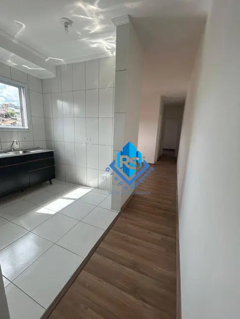 Foto 2 de Apartamento com 2 quartos para alugar, 56m2 em Vila Curuçá, Santo Andre - SP