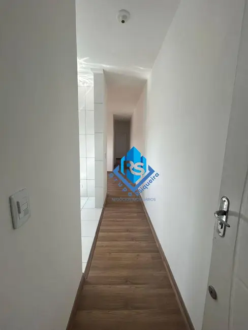 Foto 3 de Apartamento com 2 quartos para alugar, 56m2 em Vila Curuçá, Santo Andre - SP