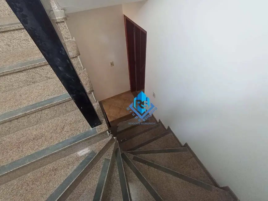 Foto 8 de Sobrado com 3 quartos para alugar, 125m2 em Sao Bernardo Do Campo - SP