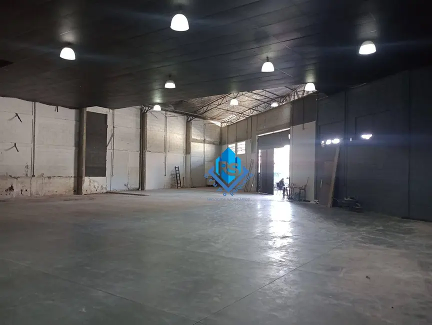 Armazém / Galpão para alugar, 876m2 em Sao Bernardo Do Campo - SP - imagem 3 Foto 3 de Armazém / Galpão para alugar, 876m2 em Sao Bernardo Do Campo - SP