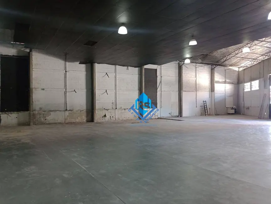 Armazém / Galpão para alugar, 876m2 em Sao Bernardo Do Campo - SP - imagem 4 Foto 4 de Armazém / Galpão para alugar, 876m2 em Sao Bernardo Do Campo - SP