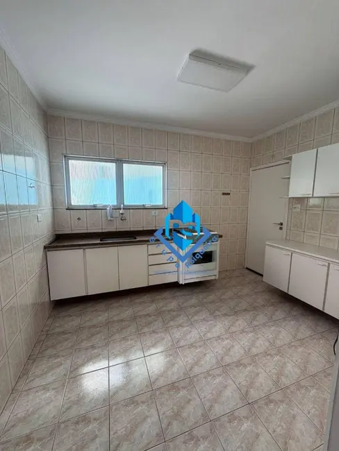 Foto 2 de Apartamento com 1 quarto para alugar, 57m2 em Santo Antônio, Sao Caetano Do Sul - SP