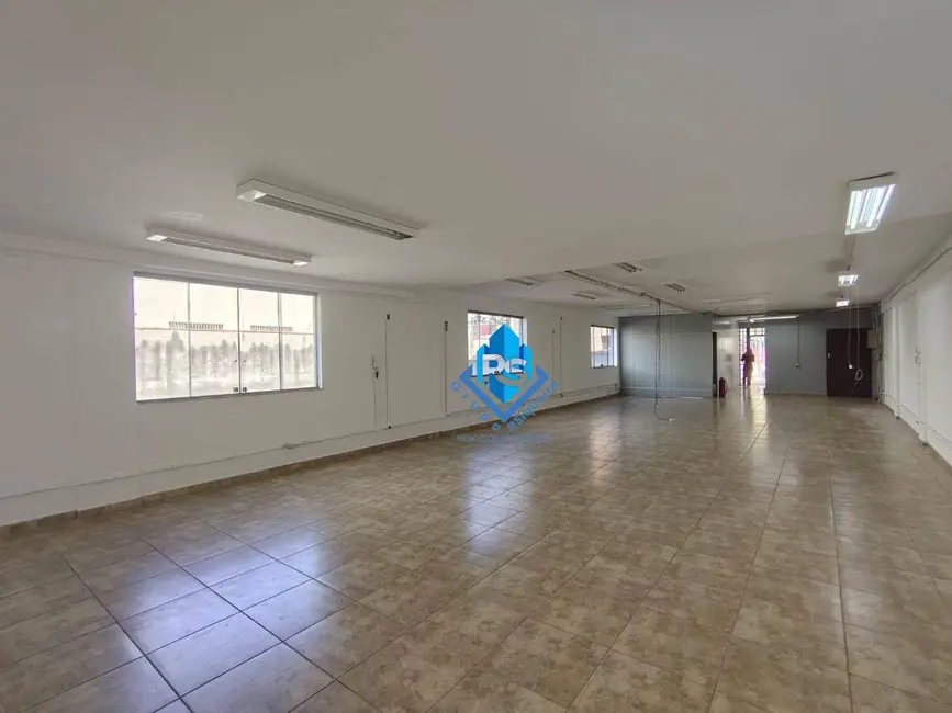 Sala Comercial para alugar, 380m2 em Vila Firmiano Pinto, São Paulo - SP - imagem 3 Foto 3 de Sala Comercial para alugar, 380m2 em Vila Firmiano Pinto, São Paulo - SP