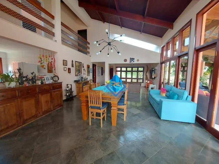 Foto 1 de Chácara com 8 quartos à venda, 7000m2 em Centro, Mairinque - SP