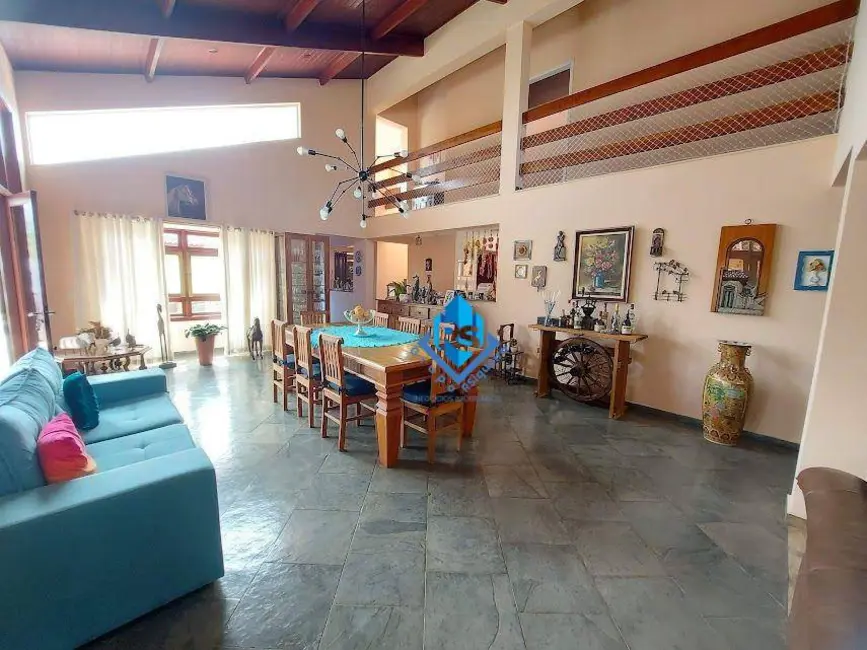 Foto 3 de Chácara com 8 quartos à venda, 7000m2 em Centro, Mairinque - SP