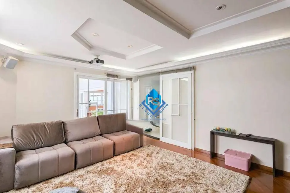 Sobrado com 5 quartos à venda e para alugar, 600m2 em Parque dos Pássaros, Sao Bernardo Do Campo - SP - imagem 5 Foto 5 de Sobrado com 5 quartos à venda e para alugar, 600m2 em Parque dos Pássaros, Sao Bernardo Do Campo - SP