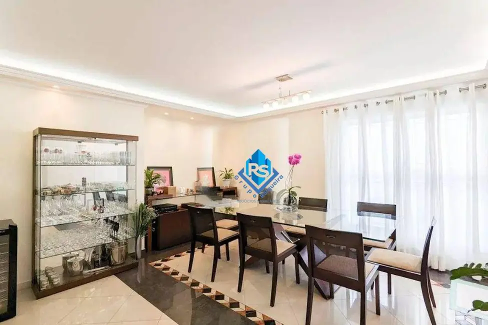 Sobrado com 5 quartos à venda e para alugar, 600m2 em Parque dos Pássaros, Sao Bernardo Do Campo - SP - imagem 8 Foto 8 de Sobrado com 5 quartos à venda e para alugar, 600m2 em Parque dos Pássaros, Sao Bernardo Do Campo - SP