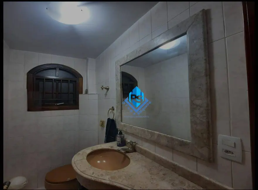 Sobrado com 3 quartos à venda, 152m2 em Sao Bernardo Do Campo - SP - imagem 9 Foto 9 de Sobrado com 3 quartos à venda, 152m2 em Sao Bernardo Do Campo - SP