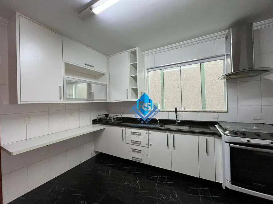 Foto 8 de Sobrado com 3 quartos para alugar, 134m2 em Jardim, Santo Andre - SP